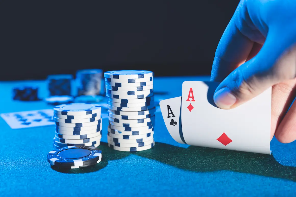 What is a flash online casino?