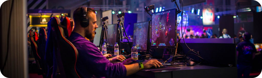 Playing esport games